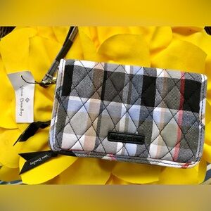 NWT Vera Bradley 3 in 1 Cross Body Wallet w/extra strap